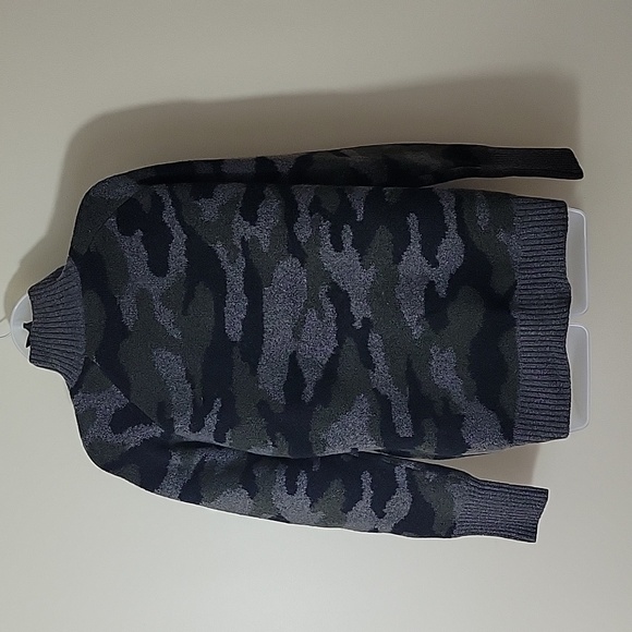 CYNTHIA ROWLEY Camo Print Double Knit Turtleneck Sweater sz Medium - Picture 7 of 8
